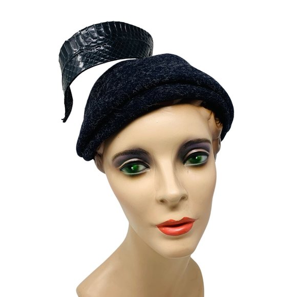 Vintage 1950s Navy Wool Architectural Cap Colby Hat main image 14